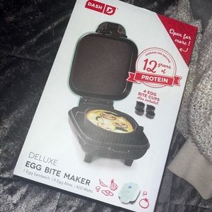 DASH Deluxe Egg Bite Maker